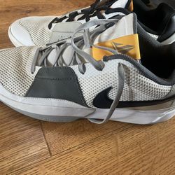 Nike Ja 1 “Light Smoke” sneakers in like-new condition.