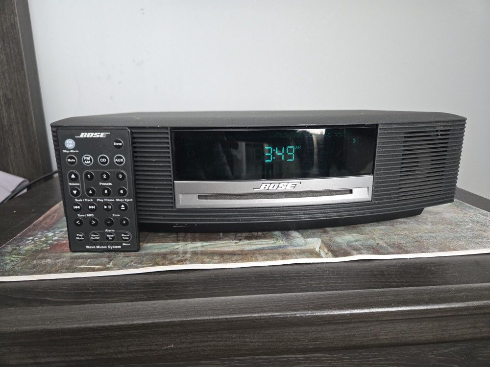 Bose Wave Music System MODEL Awrcc1