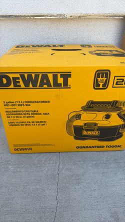 DEWALT vacuum