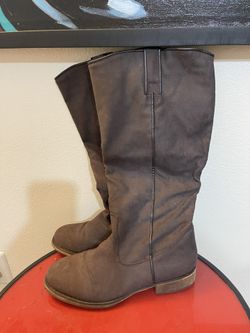 Boots Size 9 10.00