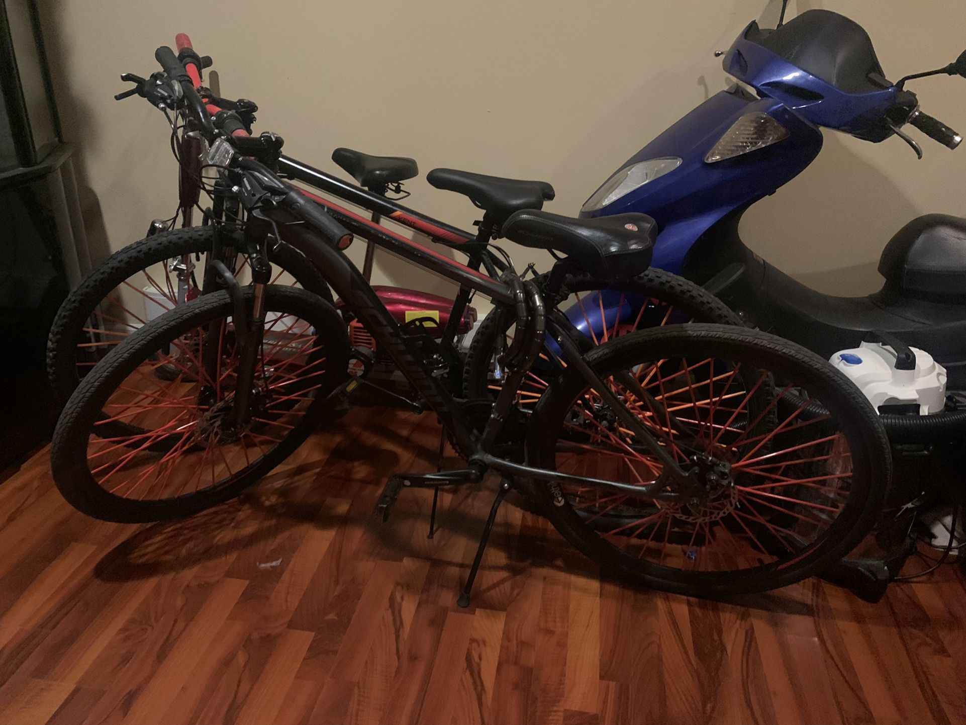 Dsb Schwinn Hybrid Cruiser Bike Schwinn 700c Men's DSB Hybrid Bike - Main Image