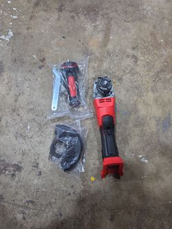 Milwaukee m18 4 1/2" fuel grinder new