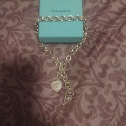 Tiffany And Company Silver Chocker Necklace