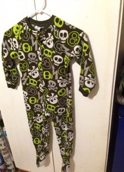 Boys 5t pjs
