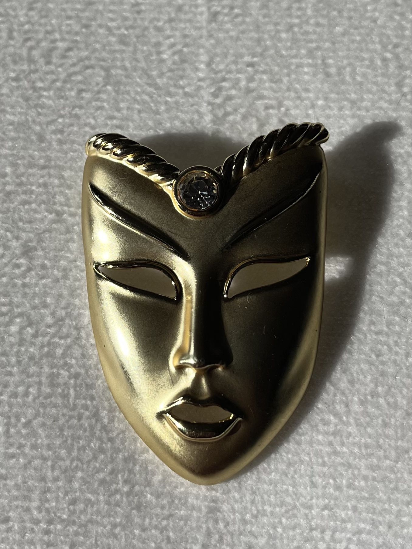 Vintage Faux Dimond Mask Brooch