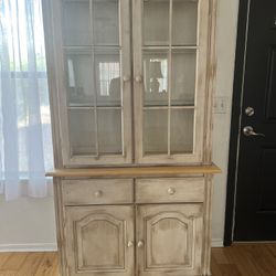 Rustic Farmhouse Hutch / China Cabinet – Distressed Finish