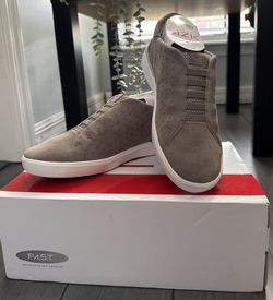 Kizik Women’s Size 7.5