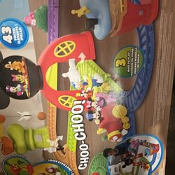 Mickey Mouse Train Track 