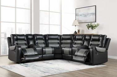 Luxurious Sectional with Power Ports & Recliners – Stylish & Functional