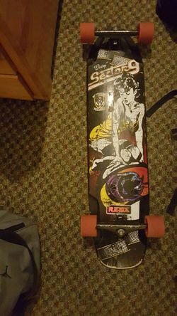 Downhill longboard daisy