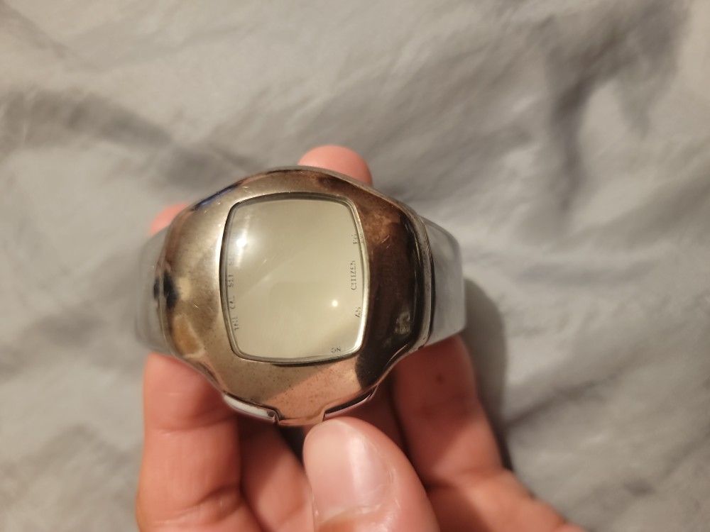 90's citizen led watch