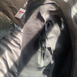 Black Nike Tech Fleece