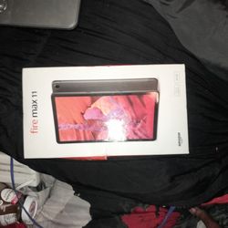 Amazon  Fire Max 11 Tablet