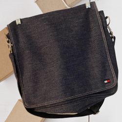 Tommy Hilfiger Satchel