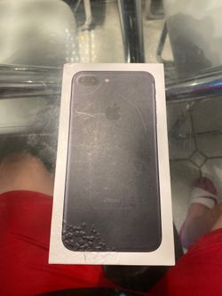 iPhone 7 Plus,iPhone 6 s,air pod box,iPhone 7 plus box,refurbished iPhone XR box,and iPhone 7 Plus case