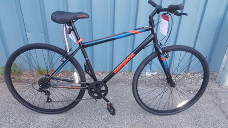 Mongoose 700c hot sale hybrid bike