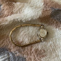 Women's Manual Windup Vintage Elgin Watch W/ A Gold Plated Case S.S Stretch band