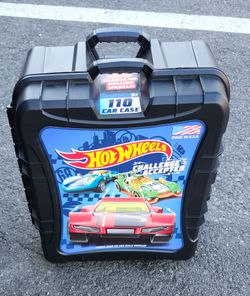 Hot Wheels Challenge Accepted Hardshell Car Carry Case 110 Capacity!
