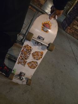 Plan b skateboard new with smooth big wheels