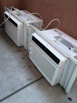 TOSHIBA WINDOW A/C
