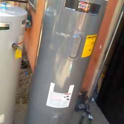 WATER HEATER'S MINT CONDITION GAS, ELECTRIC, & PROPANE WORKING PROBABLY WE CHECK THEM BEFORE POSTING WITH WARRANTY WERE LOCATED SOUTH PHOENIX  