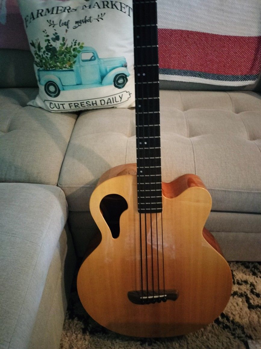 Tacoma 5-String Acoustic Bass