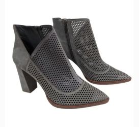 New Vince Camuto Grey Ankle Boots Size 9