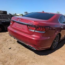 2013  Lexus LS460 Just In For Parts