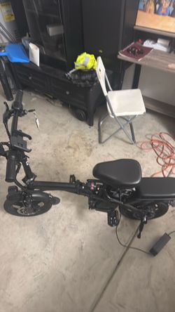 PC-688 E Scooter