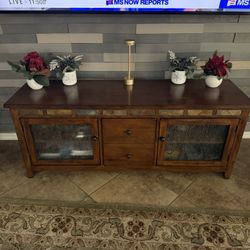 Credenza