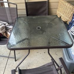 Patio Table With 4 Chairs 
