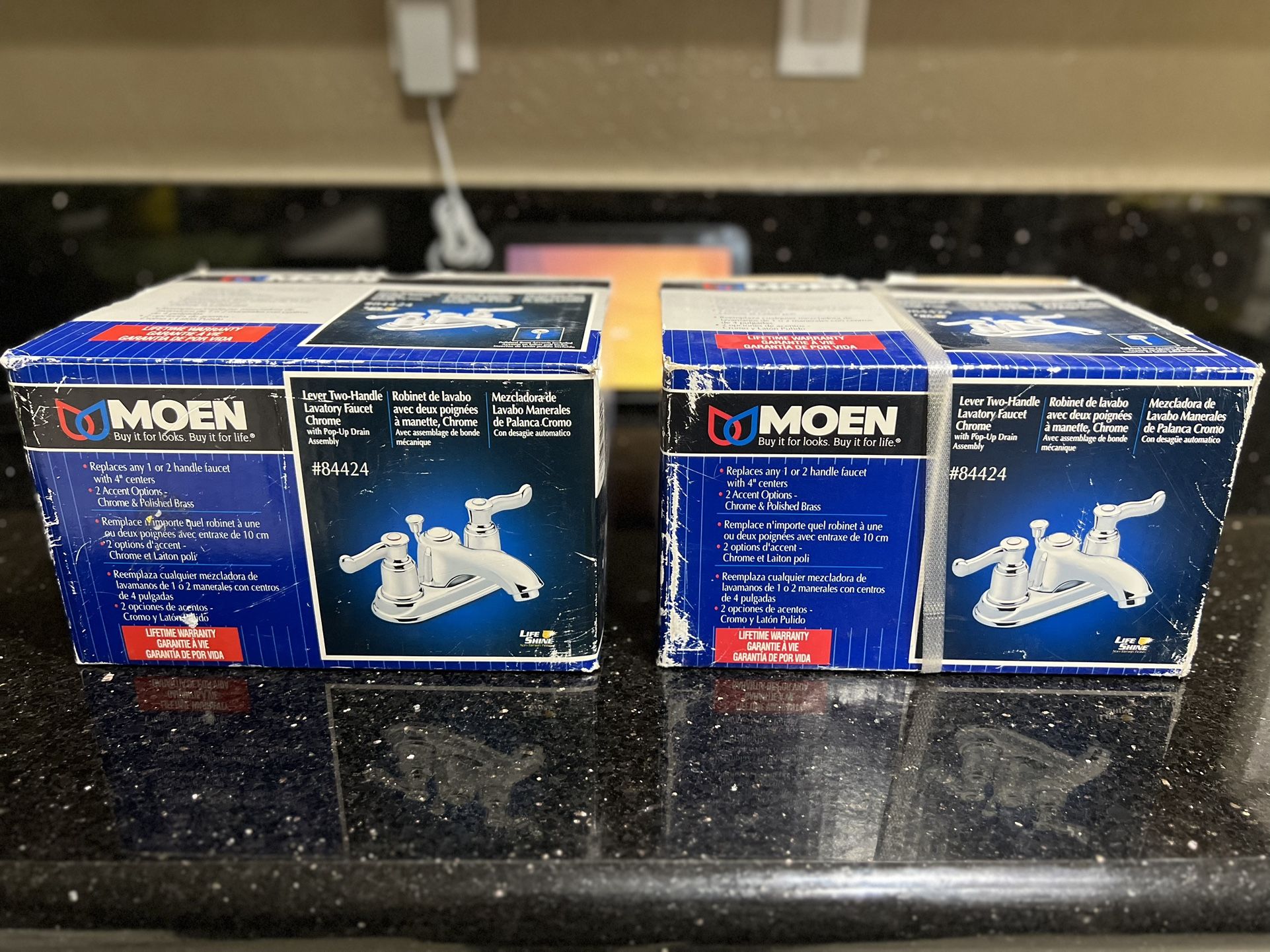 MOEN 84424 2 Handle Low-Arc Bathroom Faucet Chrome