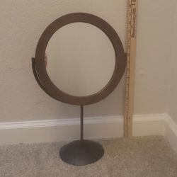 Circular Vanity Makeup Mirror 