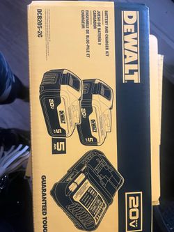 DEWALT BATTERY AND CHARGER KIT