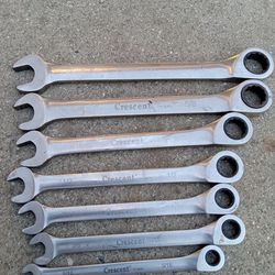CRESCENT RATCHETING WRENCH SET 