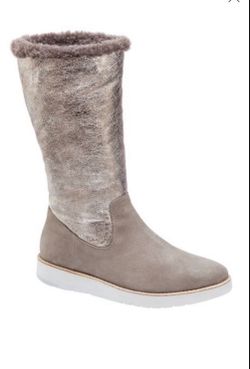 New  JOHNSTON & MURPHY. Leather Boot. SIZE 81/2