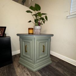 Wood End Table 