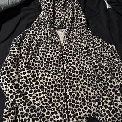 Juicy Couture Sweater 