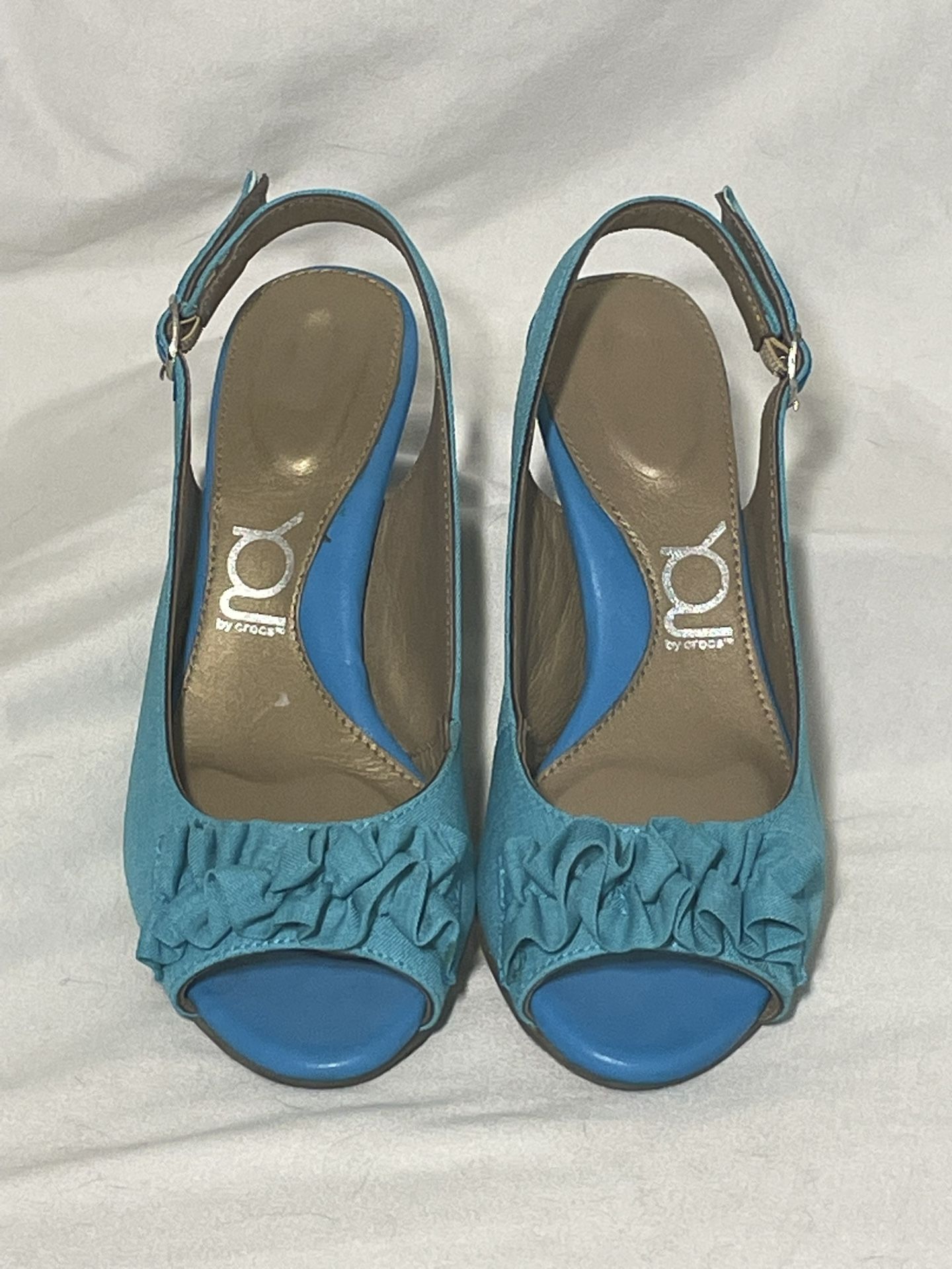 You By Crocs Shoes Women’s Size 6