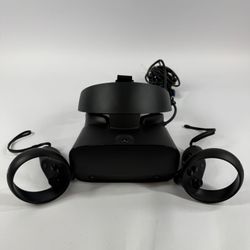 Oculus Rift S PC VR Headset DX45JH