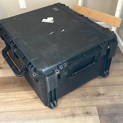 Laptop/electronics Heavy duty rolling case