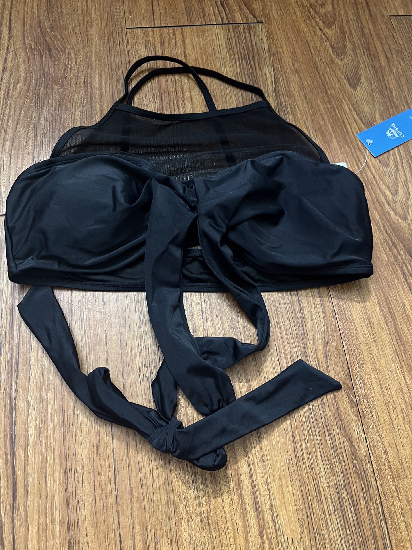 New CUPSHE Black Woman Bra Size L