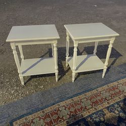 End Tables, 2 Tables, Good Condition(4th pic back table corner damage) $25 for Both