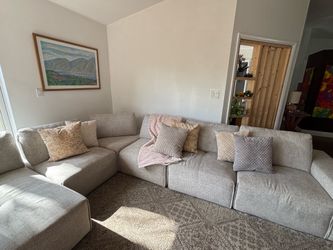 Reclining sectional