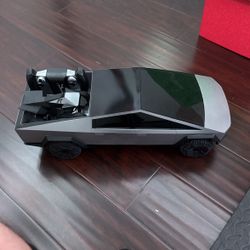 Cyber truck Hotwheels