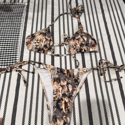 Animal print 2 piece bathing suit