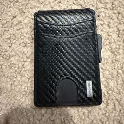 Card Wallet Carbon Black Holiday Gift