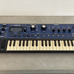 Novation Mininova 