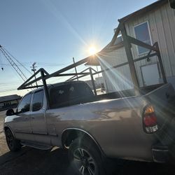 Trabajos. De Herreria En. General.  Dompes. Redilas. Rampas.  Y Mas. 