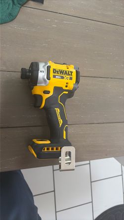 Brand new Dewalt impact gun 3 speed